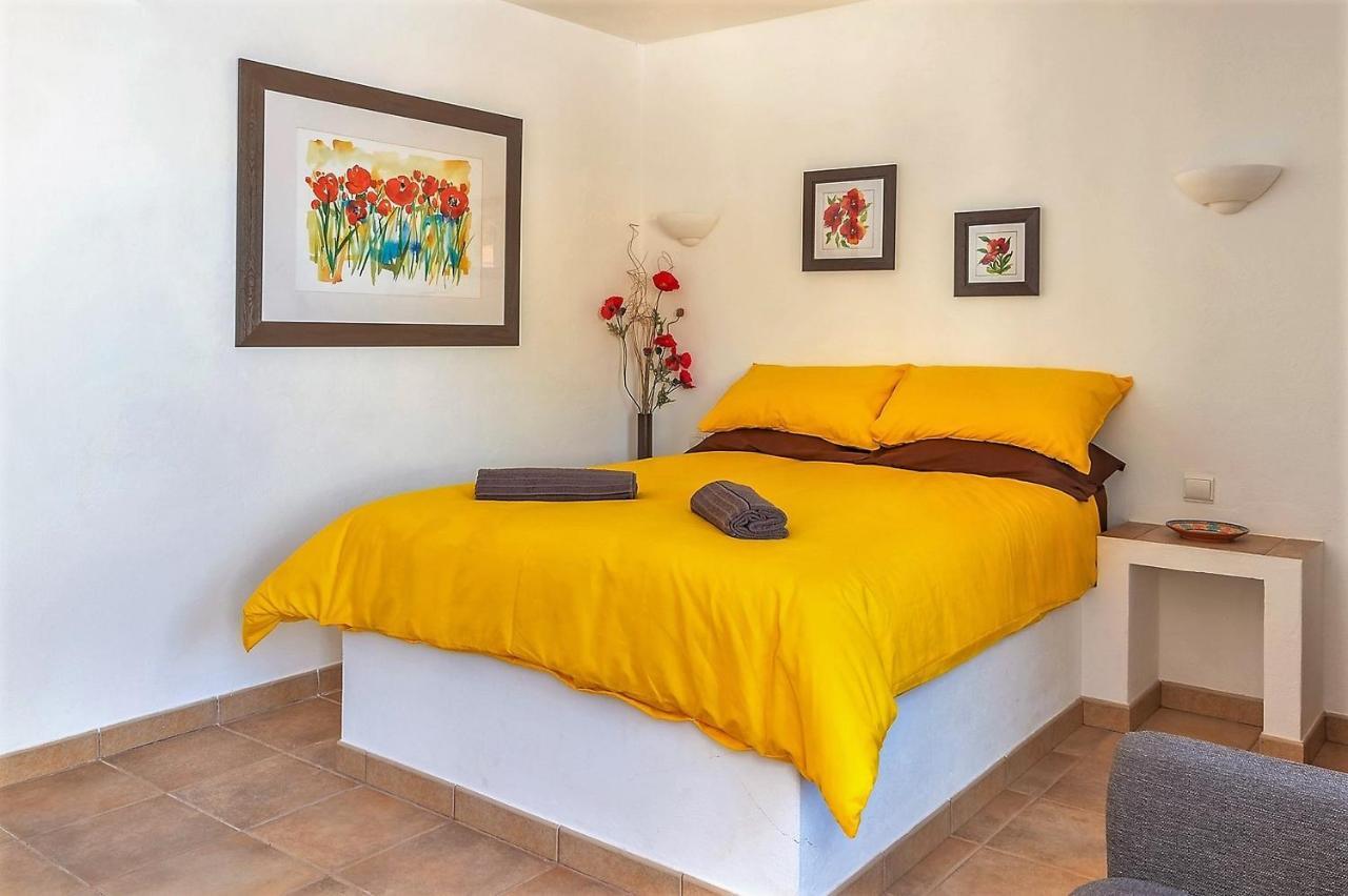 Casa Dos Ninos Bed and Breakfast São Bartolomeu de Messines Buitenkant foto